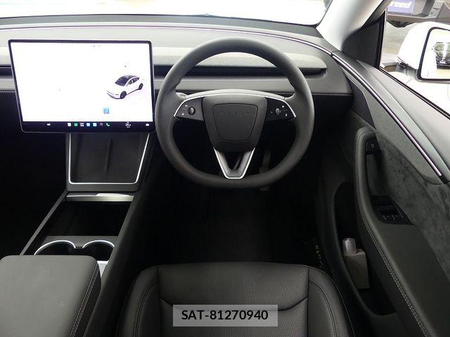 Tesla MODEL Y 2025-12 8882621-10