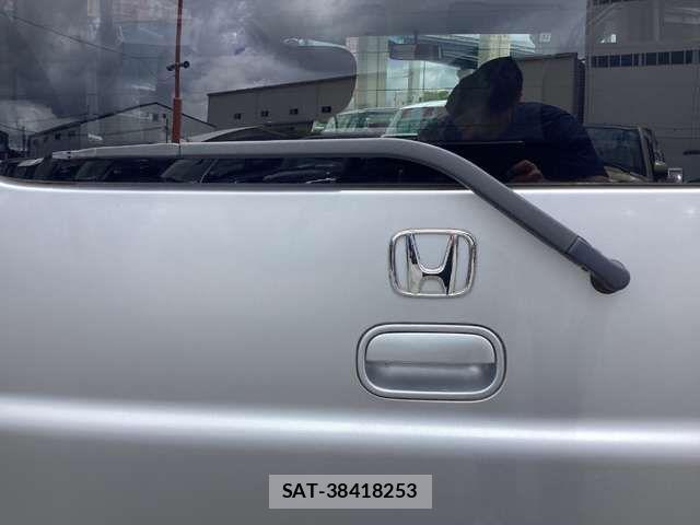 Honda THATS 2004-12 8369427-17