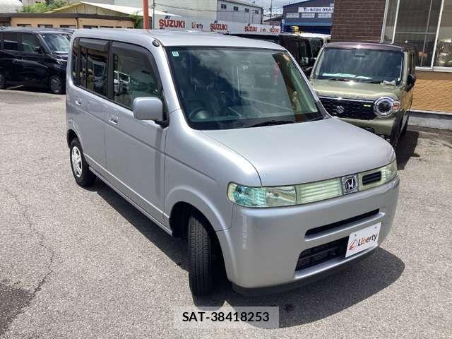 Honda THATS 2004-12 8369427-3