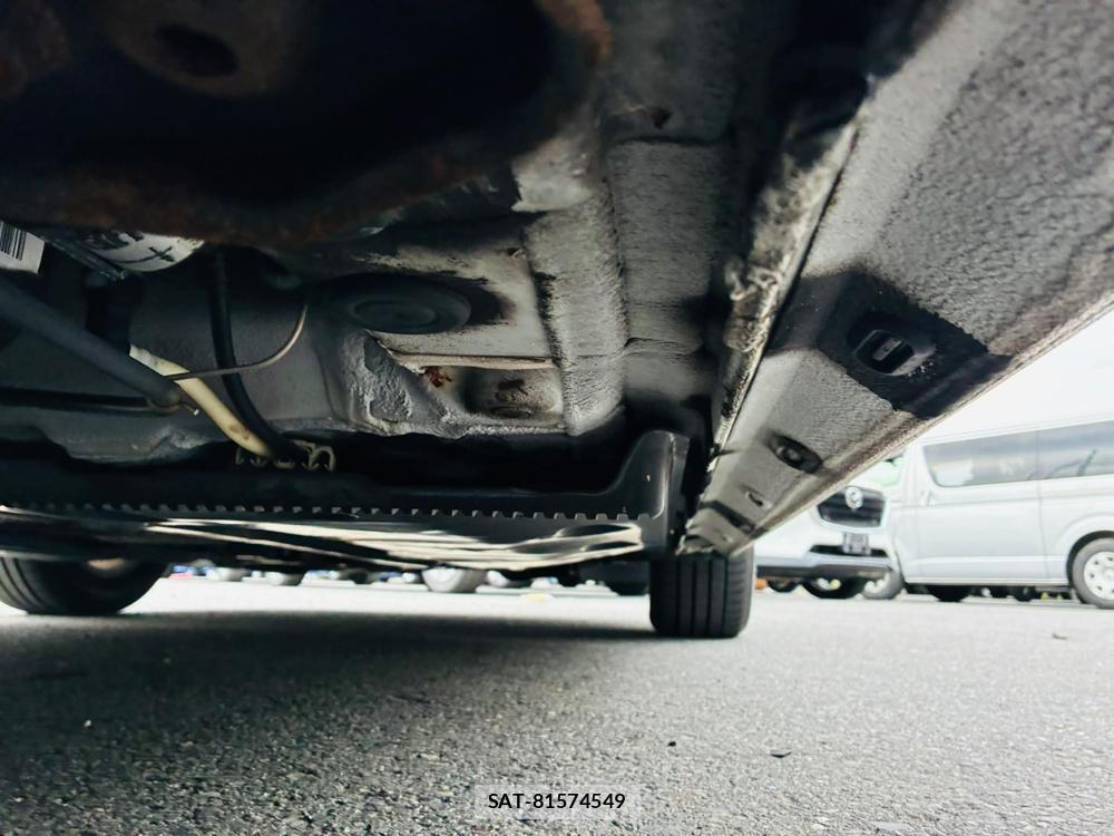 VolksWagen THE BEETLE 2013-05 7491386-32