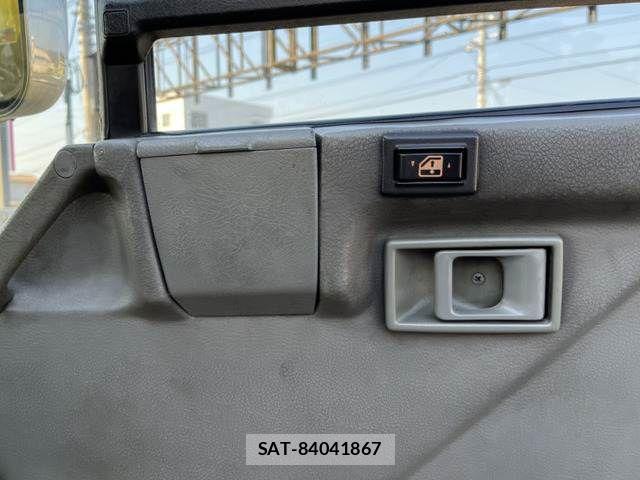 Mitsubishi GREAT 1994-11 8744096-22