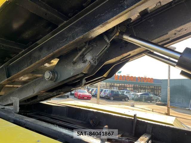 Mitsubishi GREAT 1994-11 8744096-28