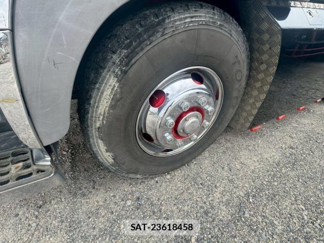 Mitsubishi GREAT 2002-01 8832087-12