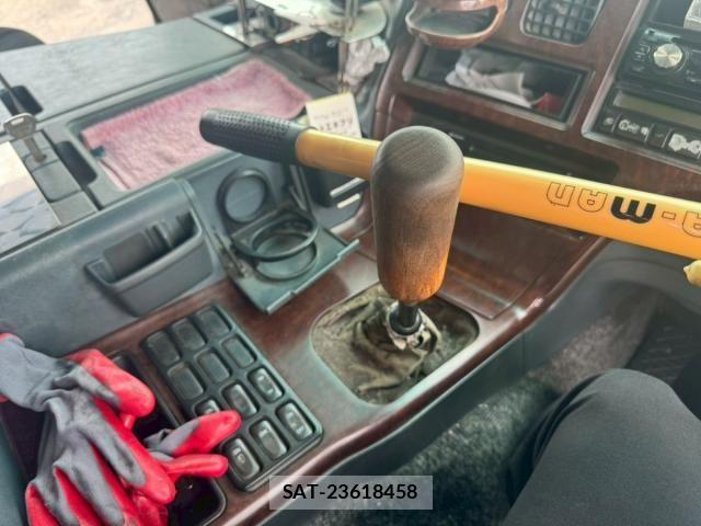 Mitsubishi GREAT 2002-01 8832087-21