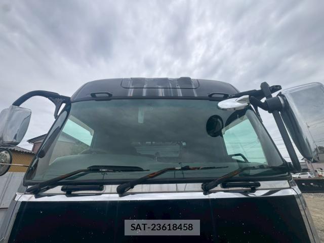 Mitsubishi GREAT 2002-01 8832087-4