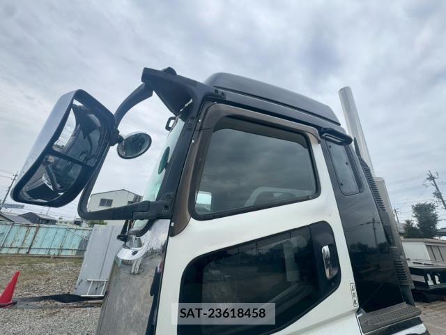 Mitsubishi GREAT 2002-01 8832087-6