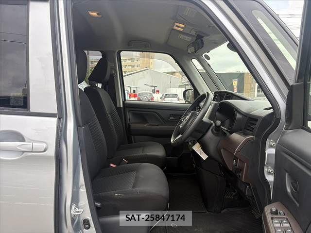 Daihatsu THOR 2017-11 7330678-15