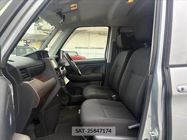 Daihatsu THOR 2017-11 7330678-16