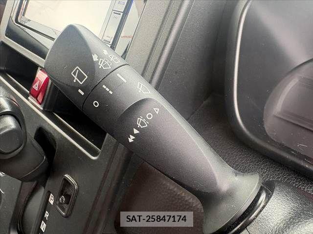 Daihatsu THOR 2017-11 7330678-24