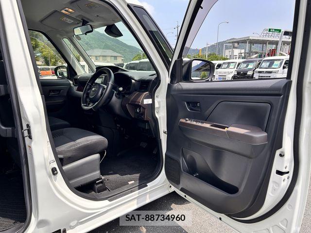 Daihatsu THOR 2017-05 8102306-21