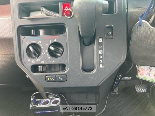 Daihatsu THOR 2017-12 8102305-15