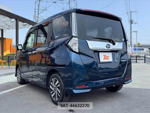 Daihatsu THOR 2021-04 8210683-12