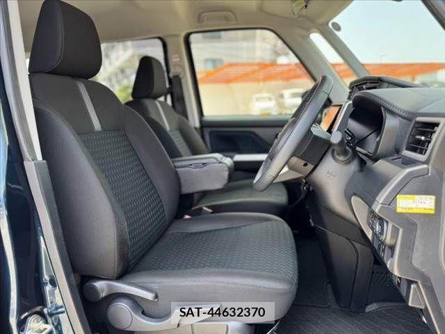 Daihatsu THOR 2021-04 8210683-15