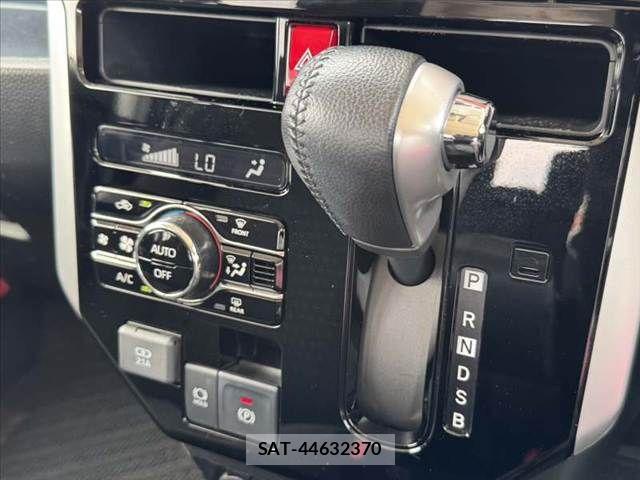 Daihatsu THOR 2021-04 8210683-6
