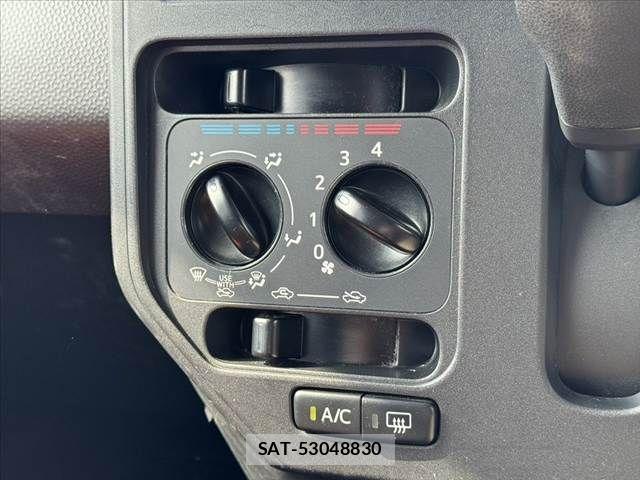 Daihatsu THOR 2018-07 8563820-3
