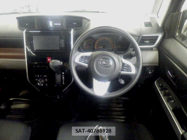 Daihatsu THOR 2019-07 8422061-7