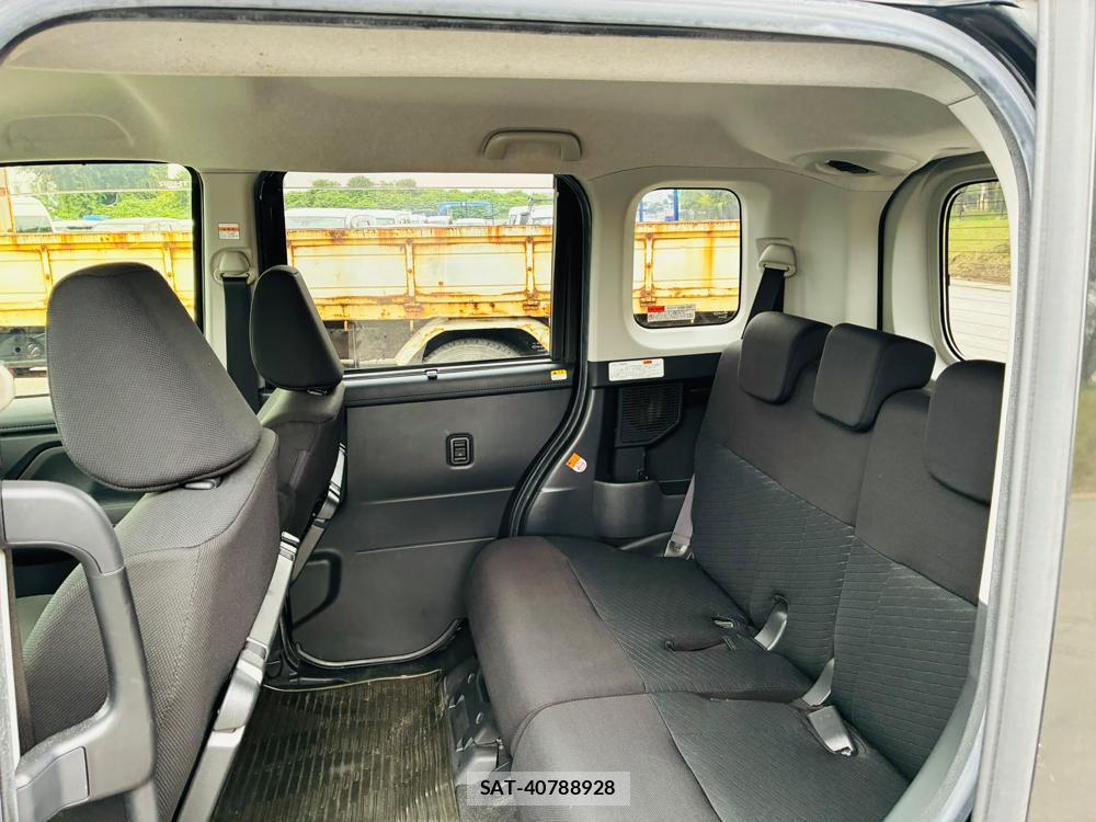 Daihatsu THOR 2019-07 8422061-9