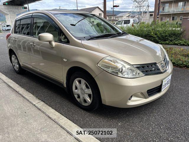 Nissan TIIDA 2012-03 1044061-2