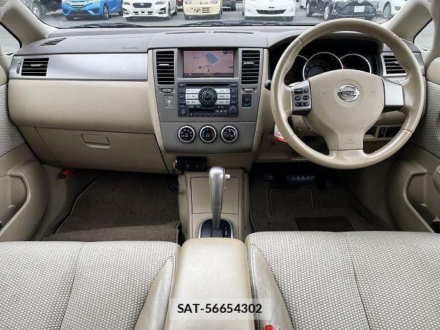 Nissan TIIDA 2006-11 3389692-1