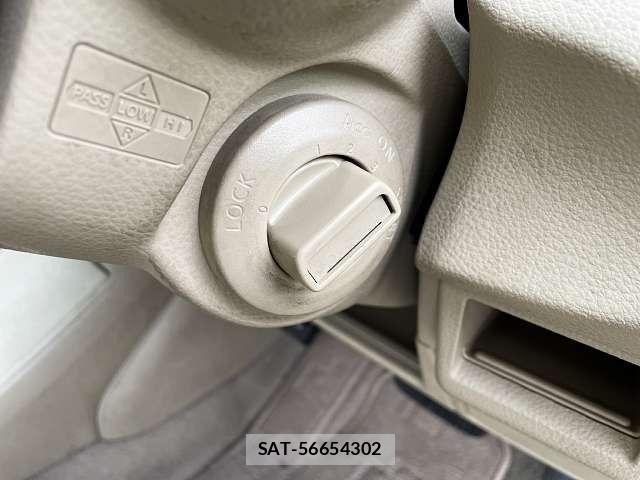 Nissan TIIDA 2006-11 3389692-4