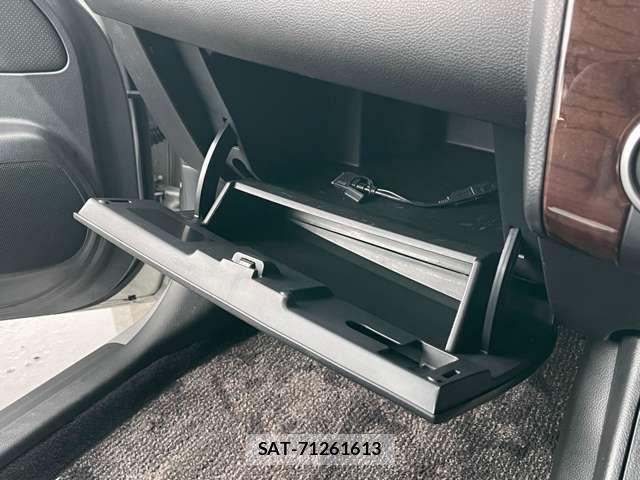 Nissan TIIDA 2012-03 3389691-15