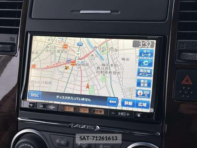 Nissan TIIDA 2012-03 3389691-2