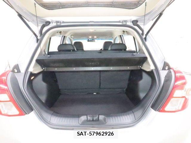 Nissan TIIDA 2012-03 6504198-9