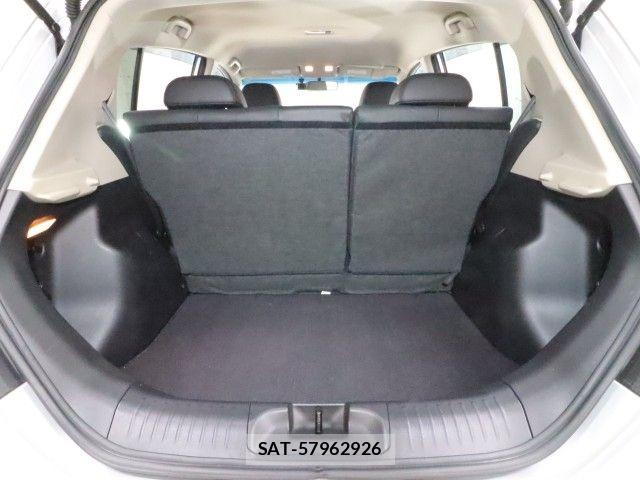 Nissan TIIDA 2012-03 6504198-11