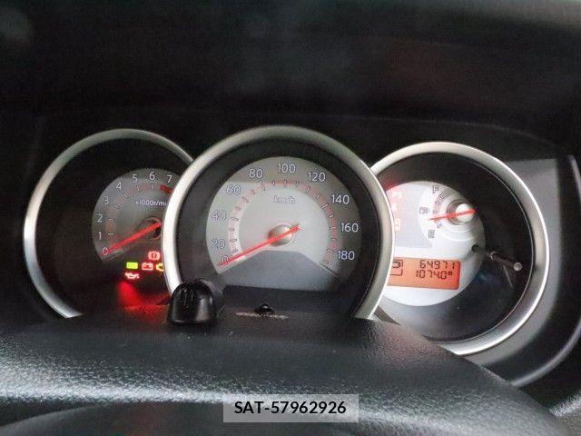 Nissan TIIDA 2012-03 6504198-19