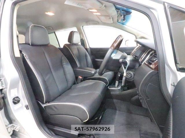 Nissan TIIDA 2012-03 6504198-3