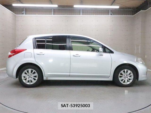 Nissan TIIDA 2012-03 6615263-25
