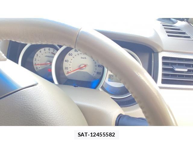 Nissan TIIDA 2009-09 7252599-11