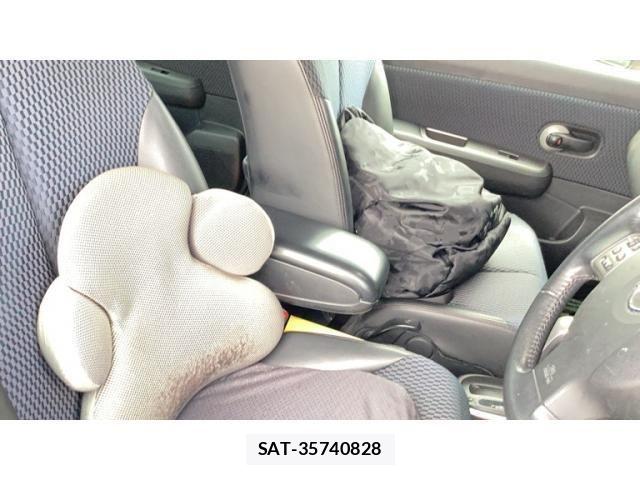 Nissan TIIDA 2011-07 7252597-9