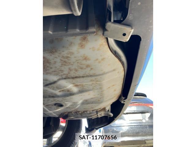Nissan TIIDA 2005-07 7330679-15