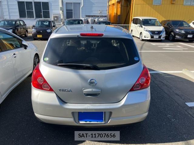 Nissan TIIDA 2005-07 7330679-3