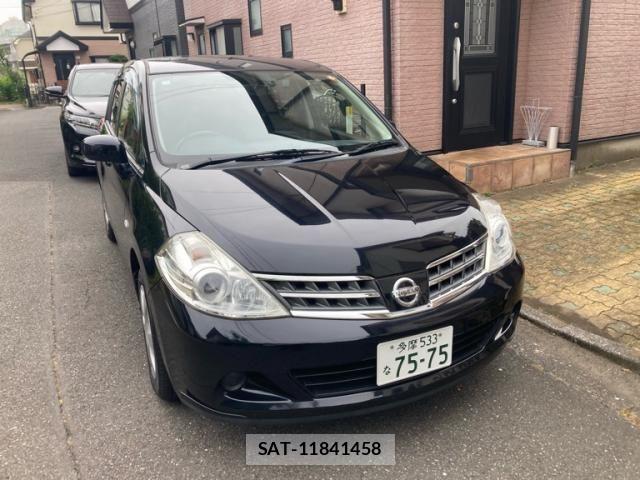 Nissan TIIDA 2010-01 7330677-2