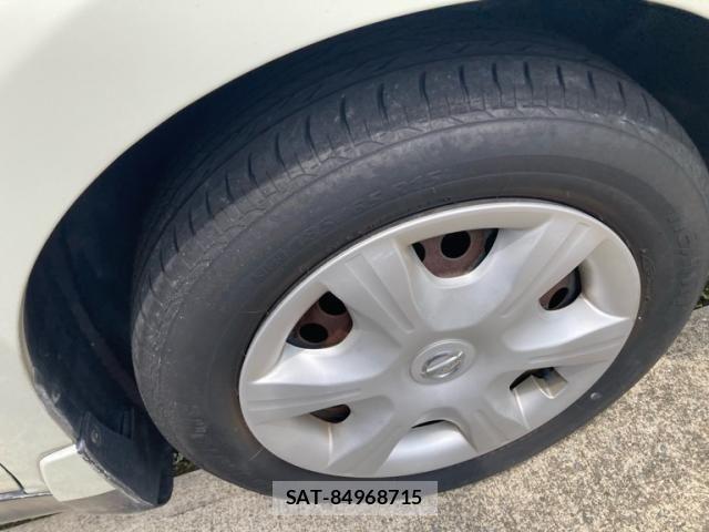 Nissan TIIDA 2010-01 7360182-15