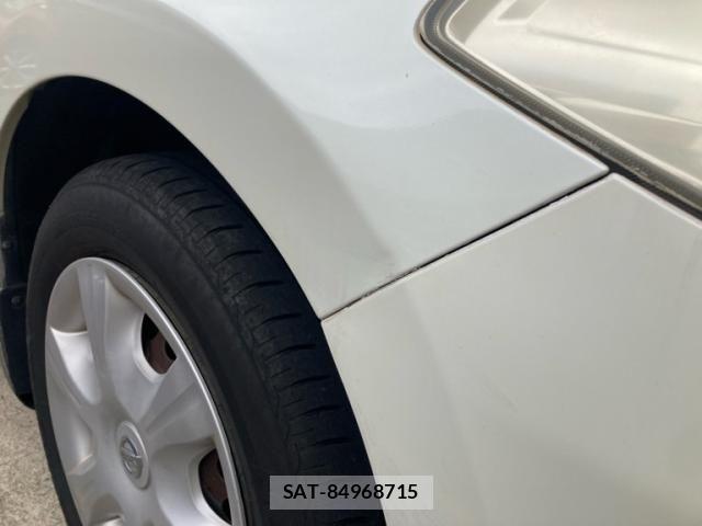 Nissan TIIDA 2010-01 7360182-18