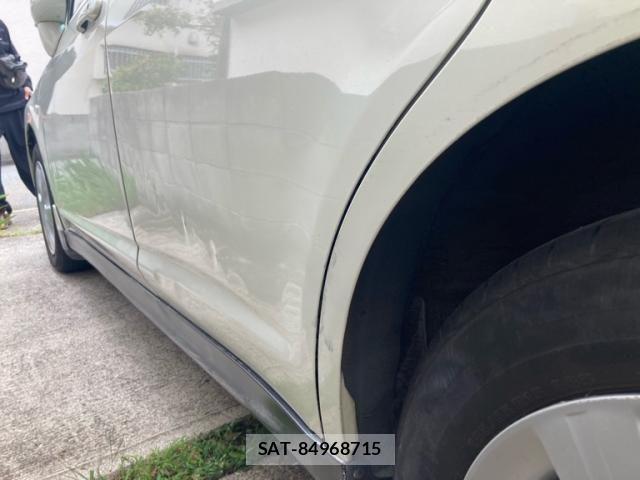 Nissan TIIDA 2010-01 7360182-20