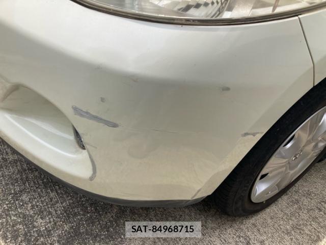 Nissan TIIDA 2010-01 7360182-21