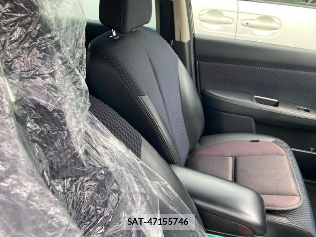 Nissan TIIDA 2010-05 7458428-10