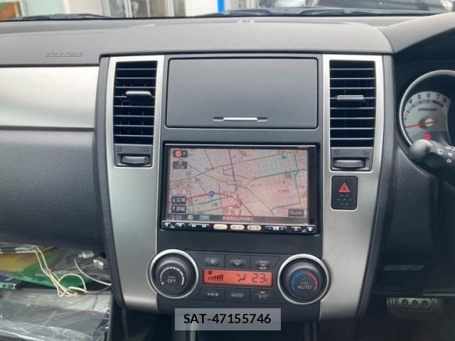 Nissan TIIDA 2010-05 7458428-18