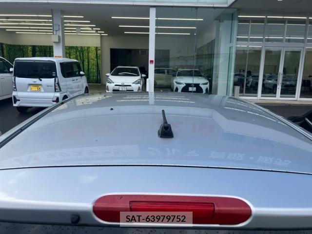 Nissan TIIDA 2006-12 7458429-5