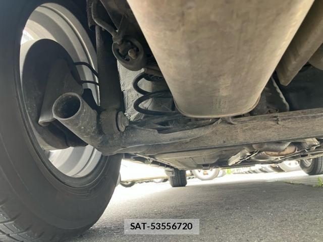 Nissan TIIDA 2011-10 7458430-7