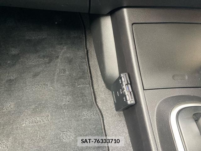 Nissan TIIDA 2012-03 7503249-18