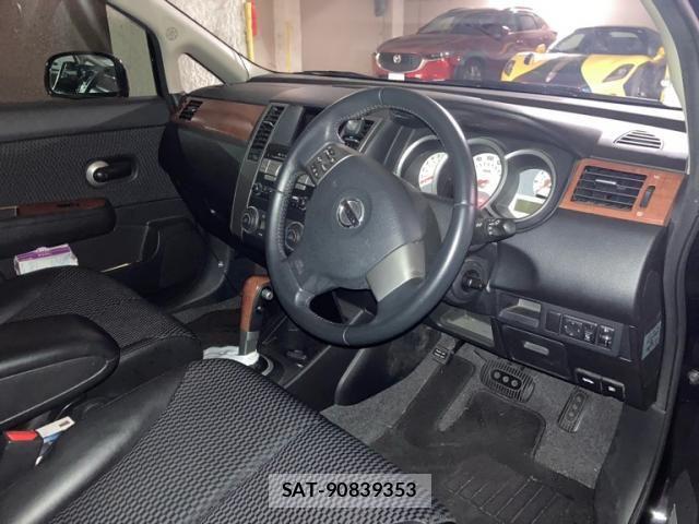 Nissan TIIDA 2009-09 7620821-14