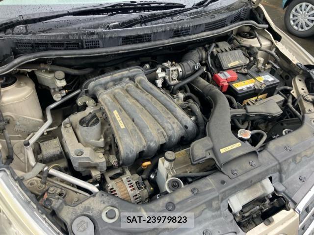 Nissan TIIDA 2012-04 7729870-11