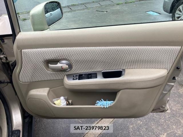 Nissan TIIDA 2012-04 7729870-12