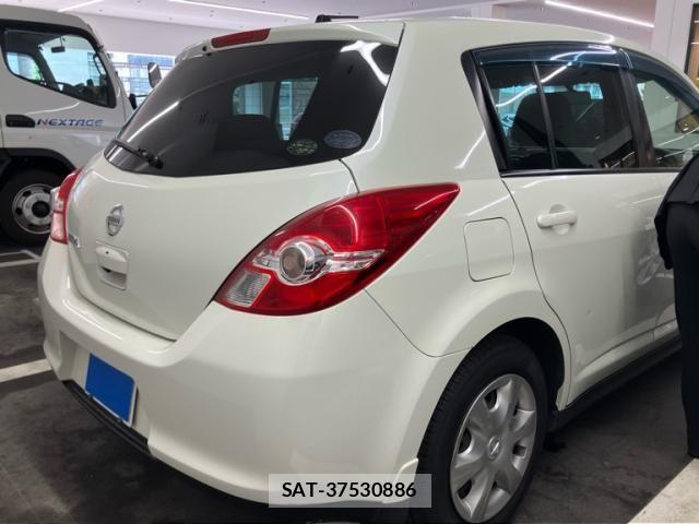 Nissan TIIDA 2012-02 7729868-10