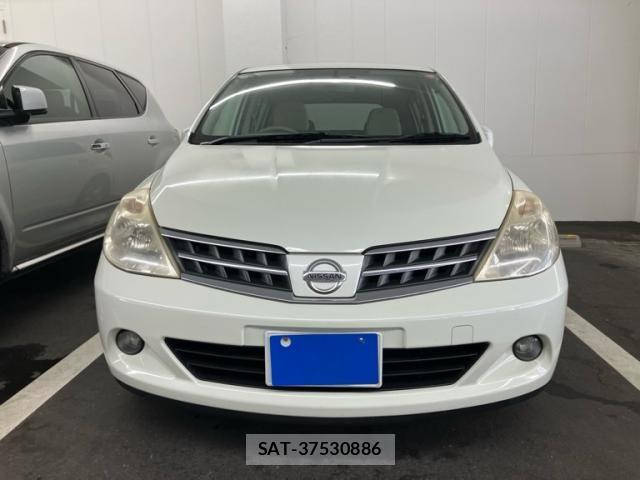 Nissan TIIDA 2012-02 7729868-1